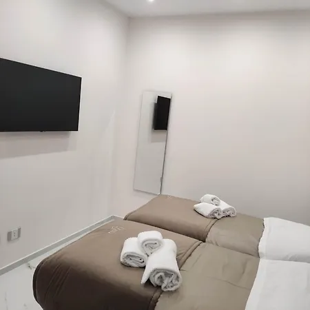 فندق مبيت وإفطار Lauria Luxury