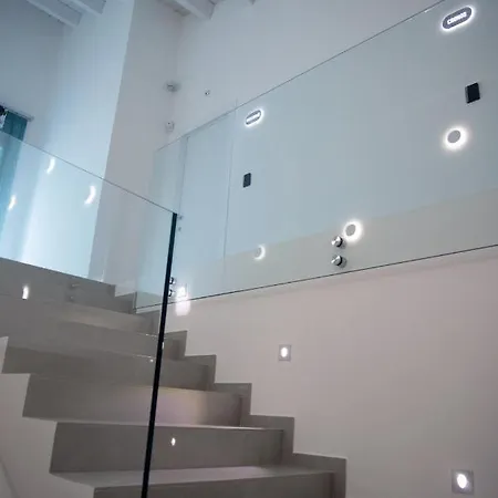 Lauria Luxury 겔라