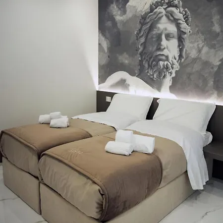 Lauria Luxury
