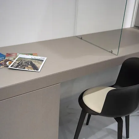 Lauria Luxury B&B 겔라