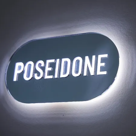 Lauria Luxury 4* 겔라