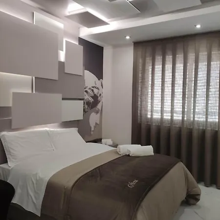 Lauria Luxury