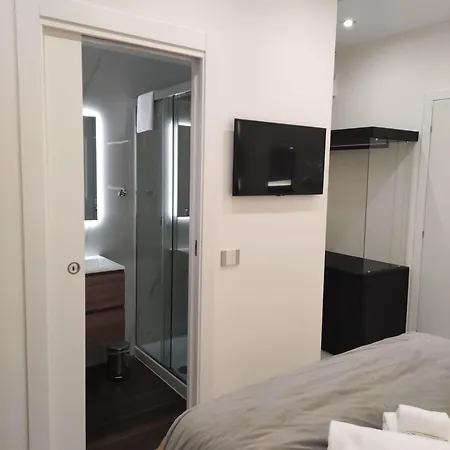 Lauria Luxury 겔라