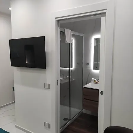 Lauria Luxury 겔라