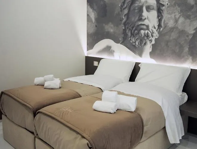 Lauria Luxury