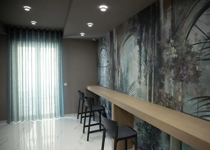 فندق مبيت وإفطار Lauria Luxury 4*