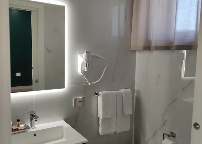 Lauria Luxury فندق مبيت وإفطار 4*