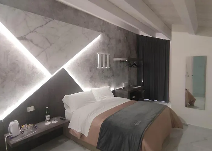 Lauria Luxury فندق مبيت وإفطار 4*