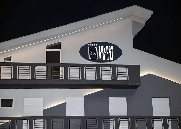فندق مبيت وإفطار Lauria Luxury جيلا